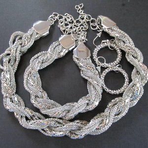 5 Older Paparazzi necklace and earring sets